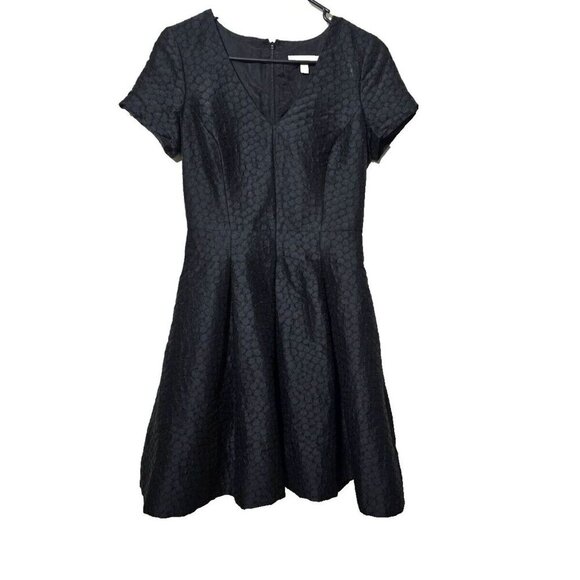 Banana Republic Dress 2 Black Embossed Pleated Cocktail Pockets Casual Classic - Picture 1 of 13